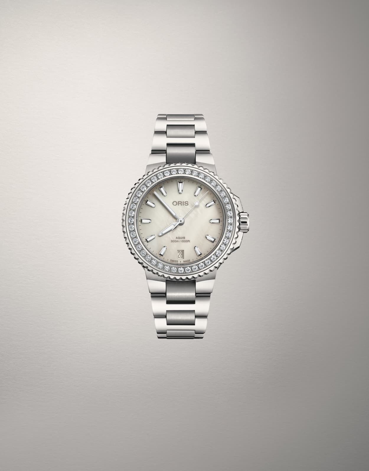 Oris Aquis Date Diamonds Automatic Watch 01 733 7792 4956-07 8 19 05P