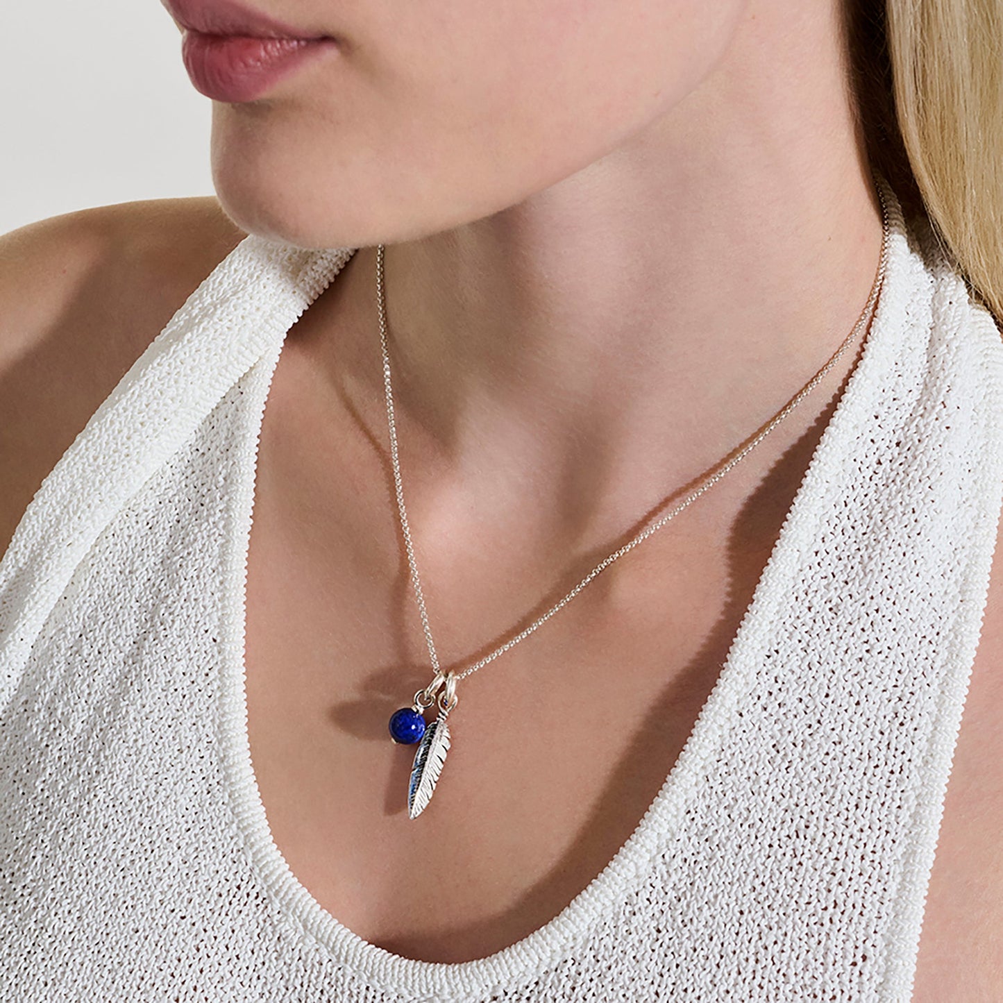 feather-talisman-necklace-sterling-silver-diamonds-hardstone-nbp989042lpzdi