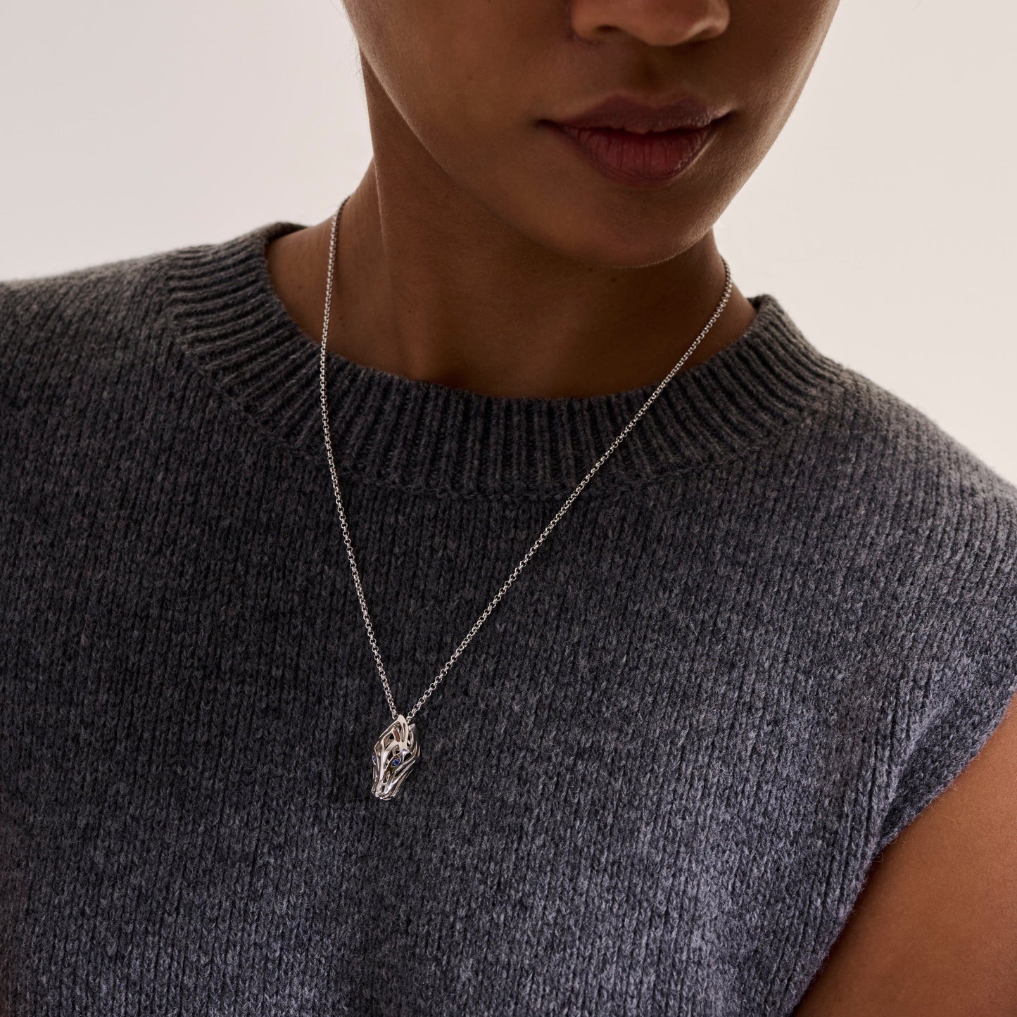 naga-pendant-necklace-sterling-silver-nbs603461bsp