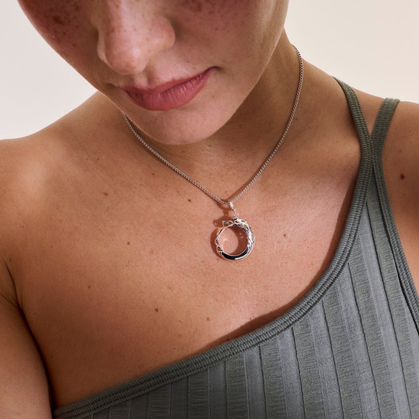 naga-pendant-necklace-sterling-silver-nbs603541bsp