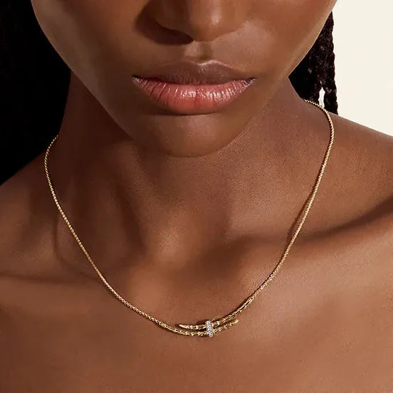 spear-station-necklace-gold-diamonds-1-5mm-nggx989582di