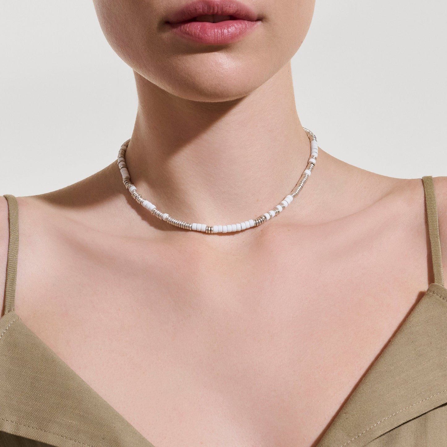 heishi-necklace-sterling-silver-enamel-nm98907wh