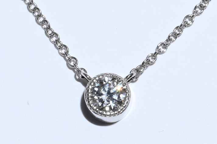 Milgrain Bezel Diamond Pendant