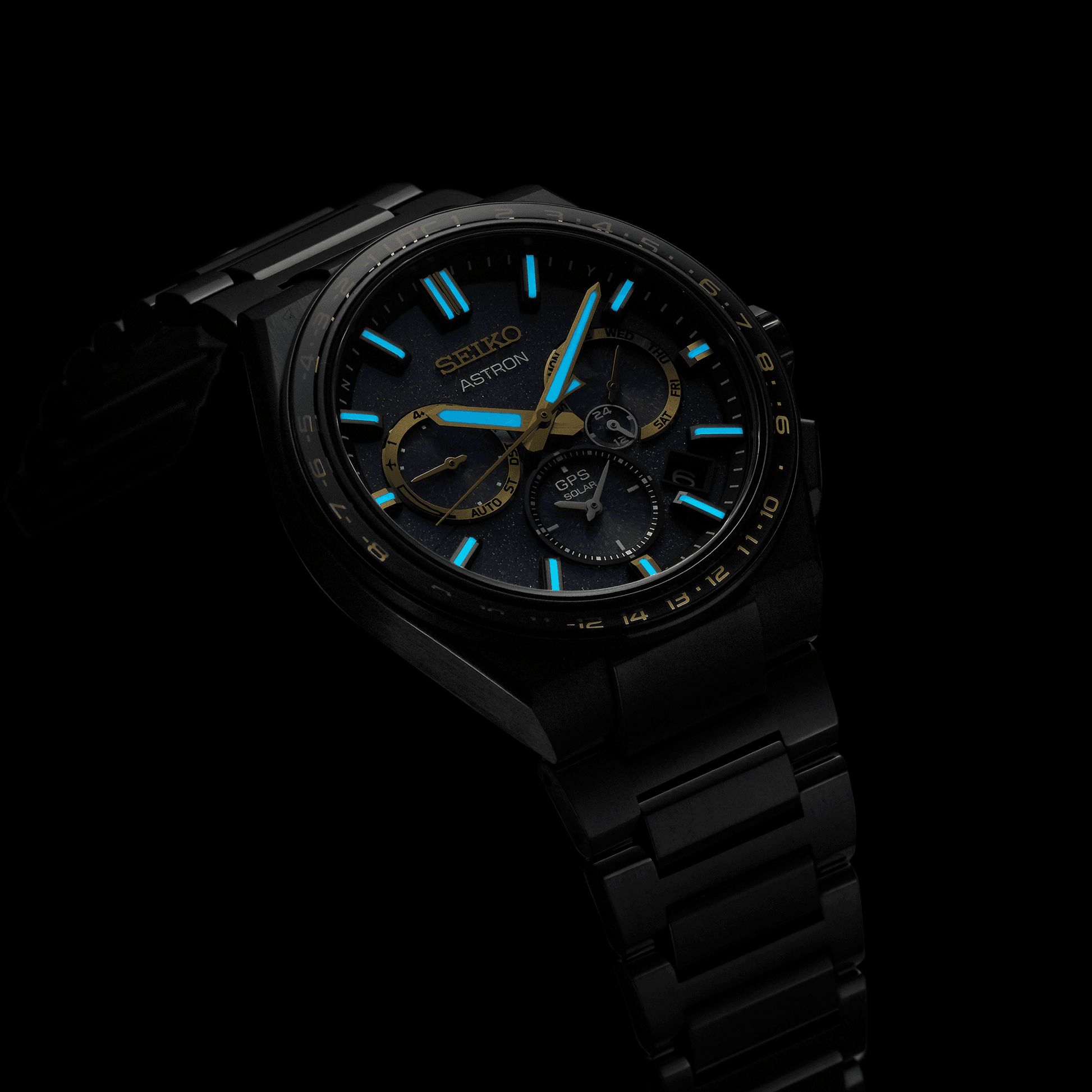 astron-gps-solar-limited-edition-ssh145