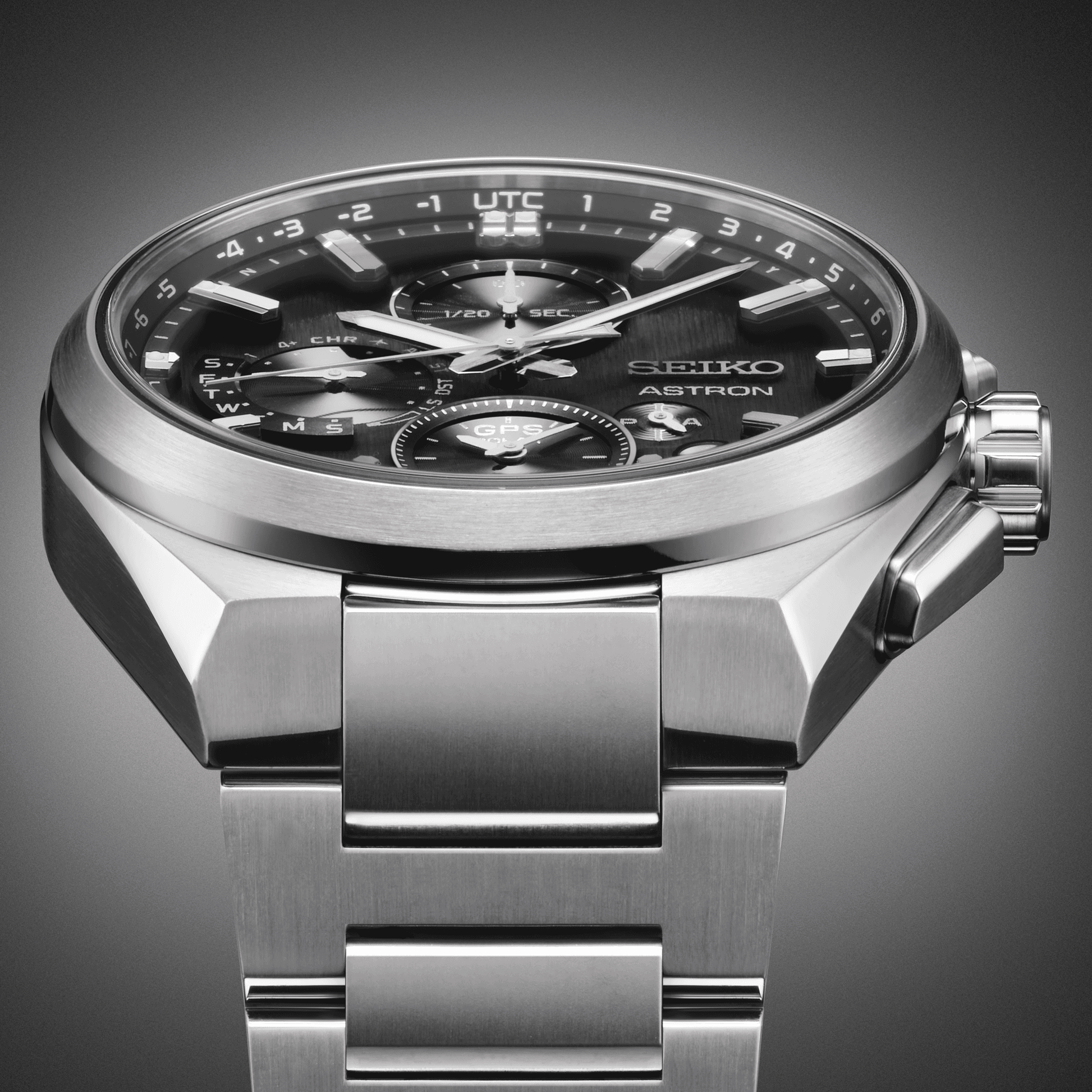 astron-gps-solar-dual-time-chronograph-ssh163