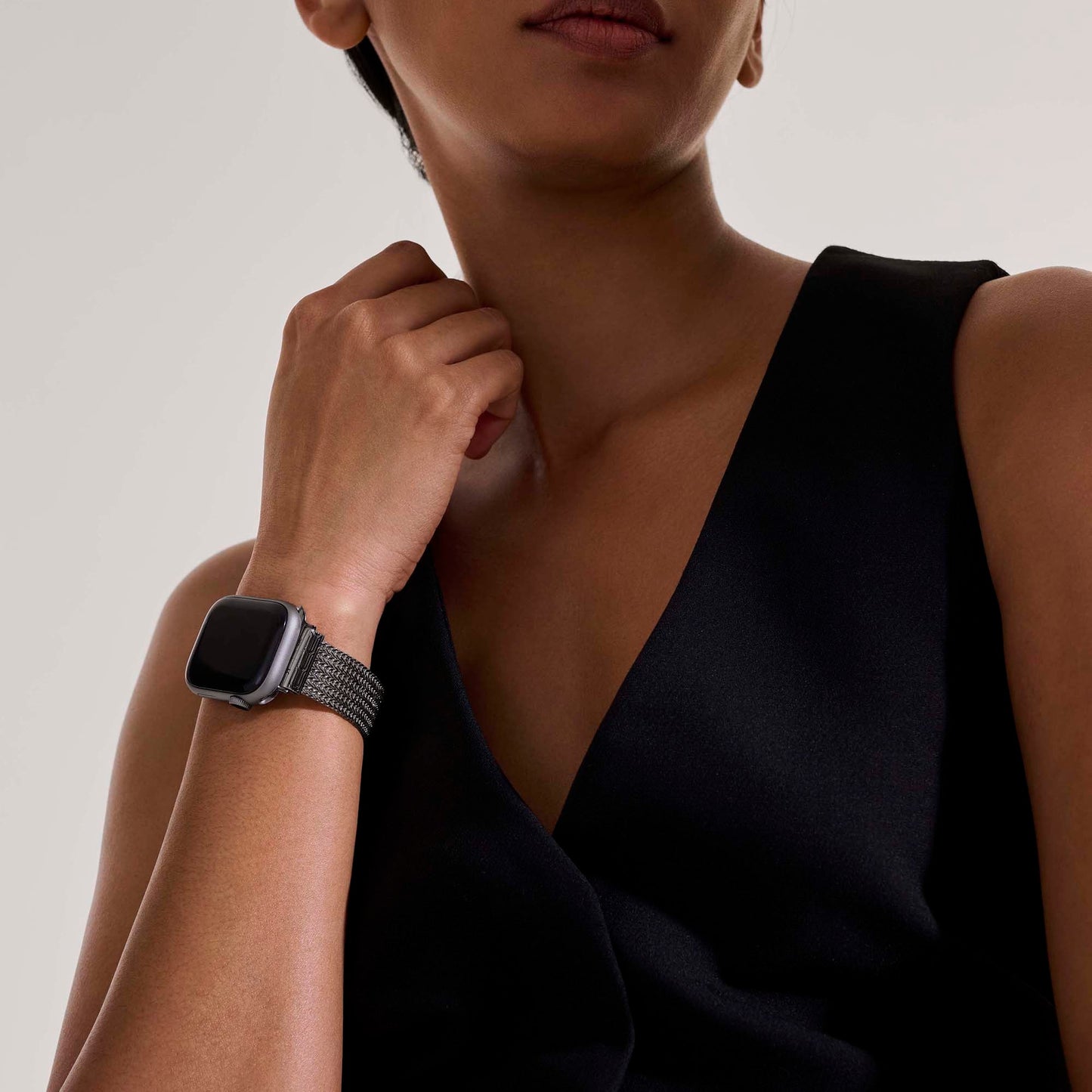 smart-watch-strap-dark-silver-18mm-wb98652brd