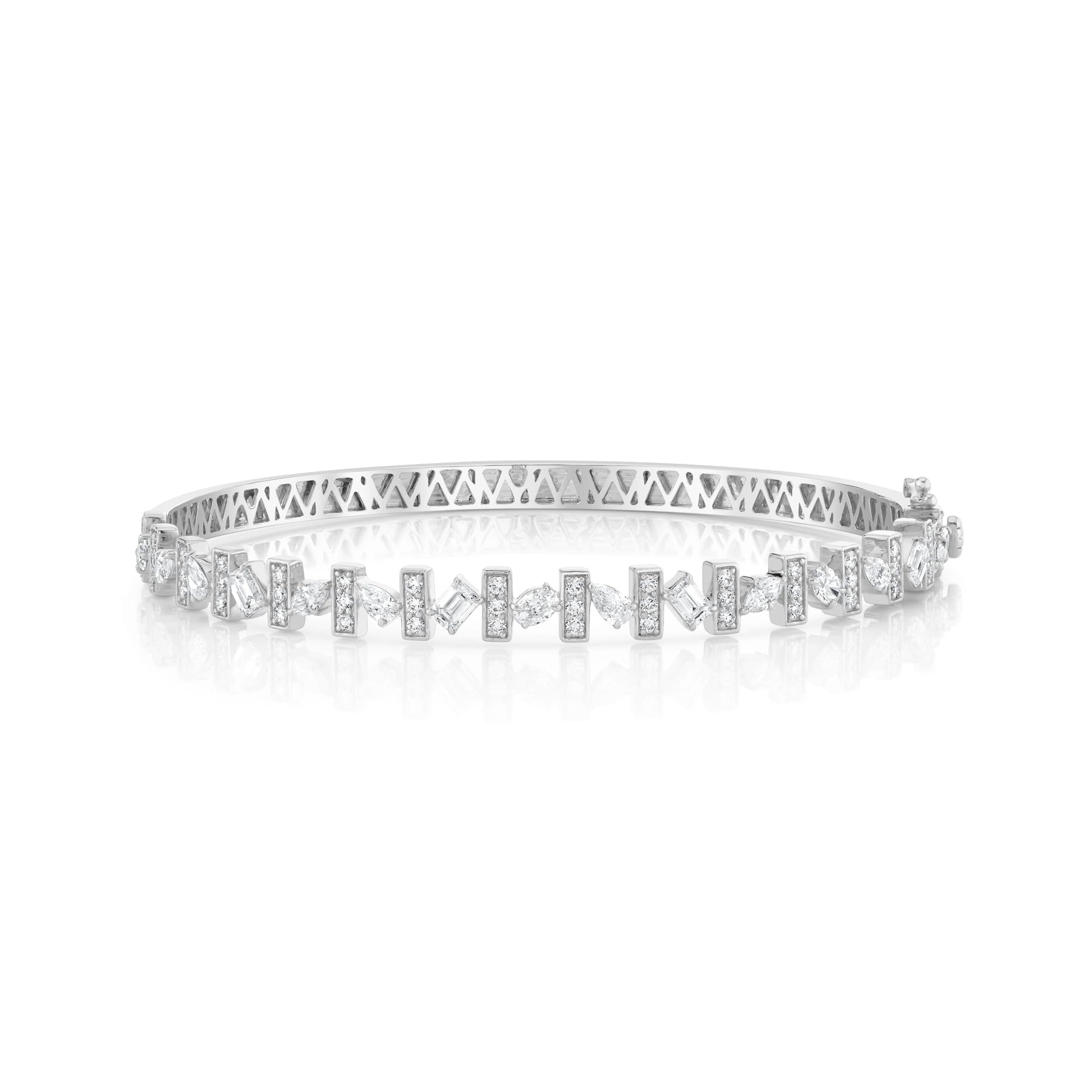 Montage Mixed-Cut Pavé Bar Bangle