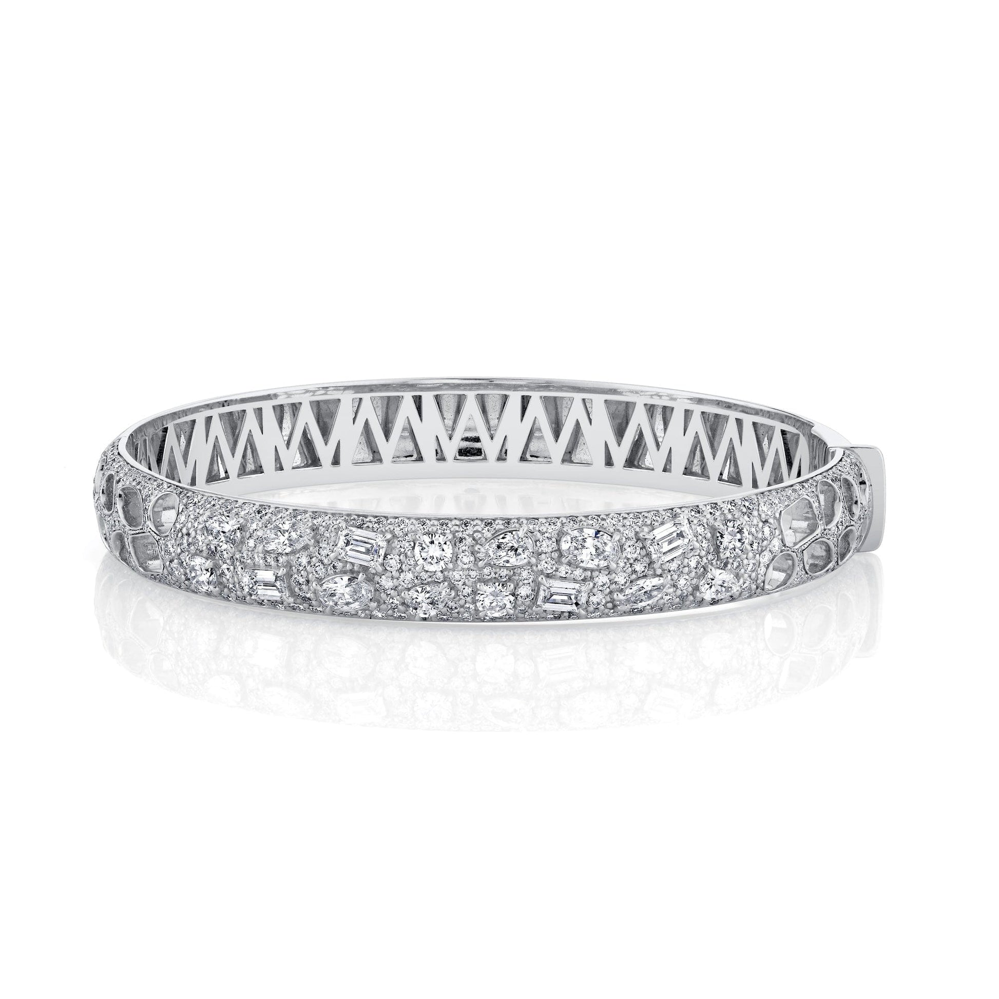 Montage Luxe Pavé Bangle Bracelet