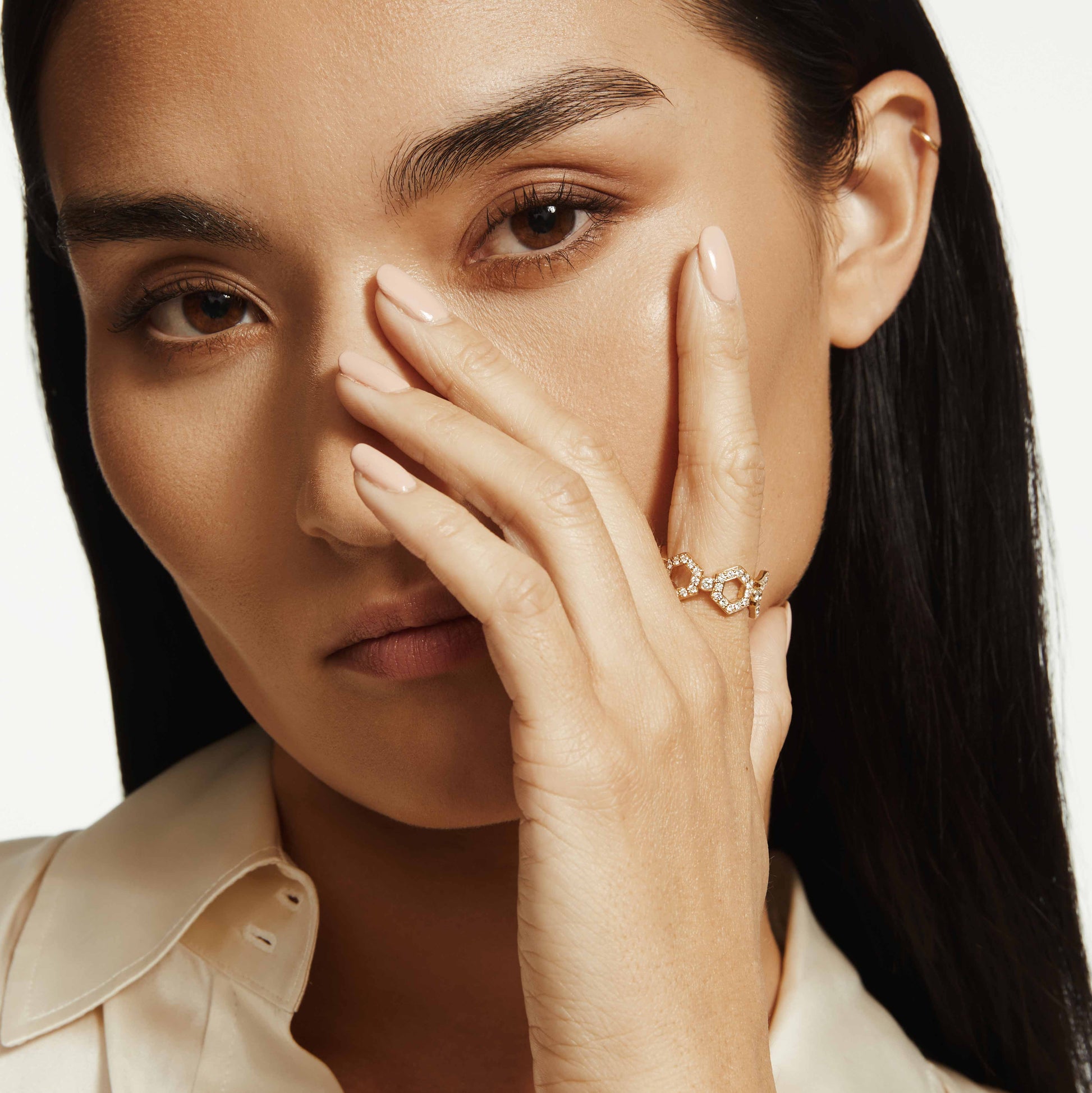 Pavé Hex Infinity Band