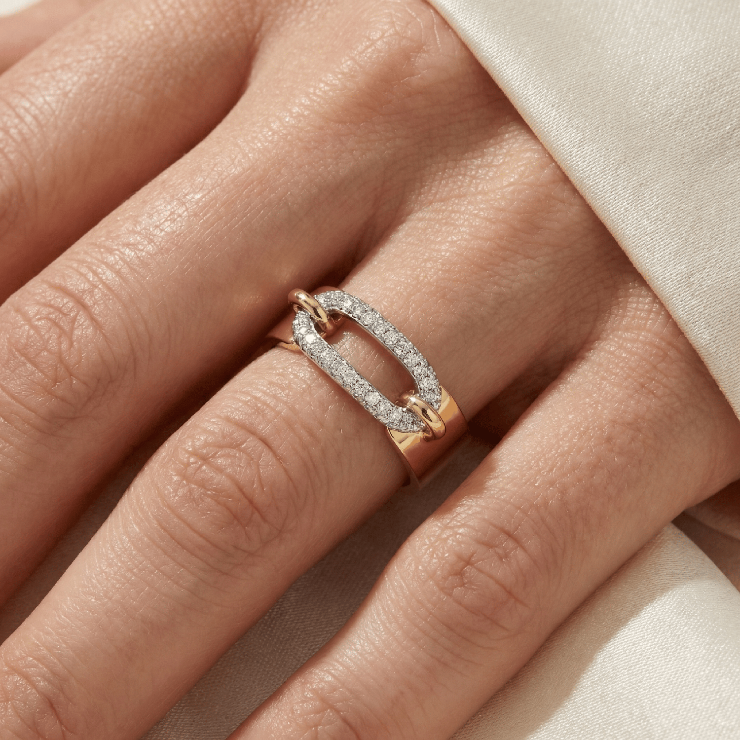 Two Tone Luxe Link Pavé Ring