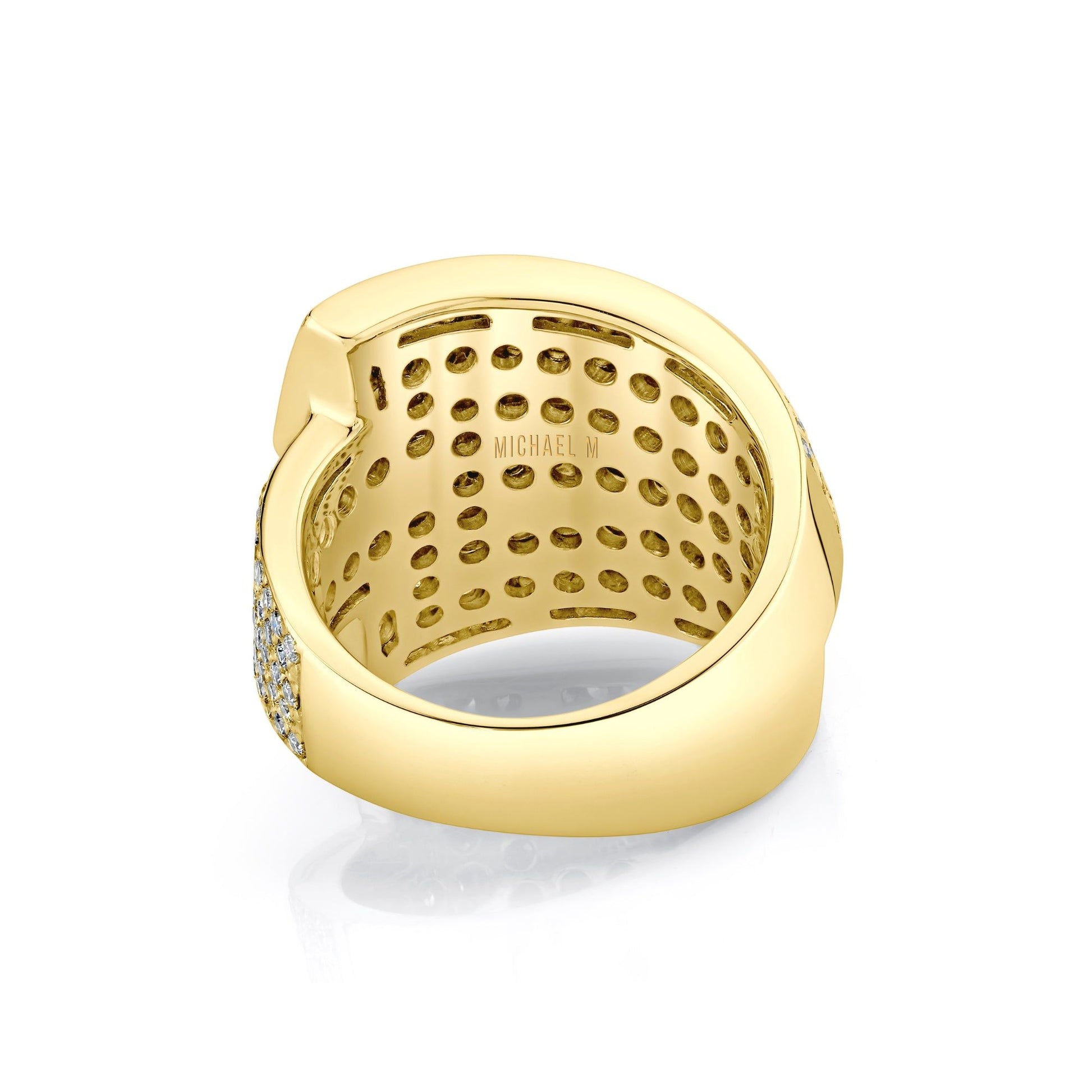 Europa Interlock Pavé Band