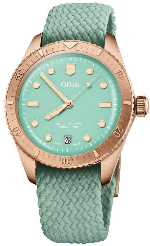 Divers Sixty-Five 01 733 7771 3157-07 3 19 03BRS