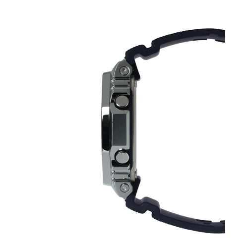 g-shock-gm-2100-series-metal-covered-gm2100-1a