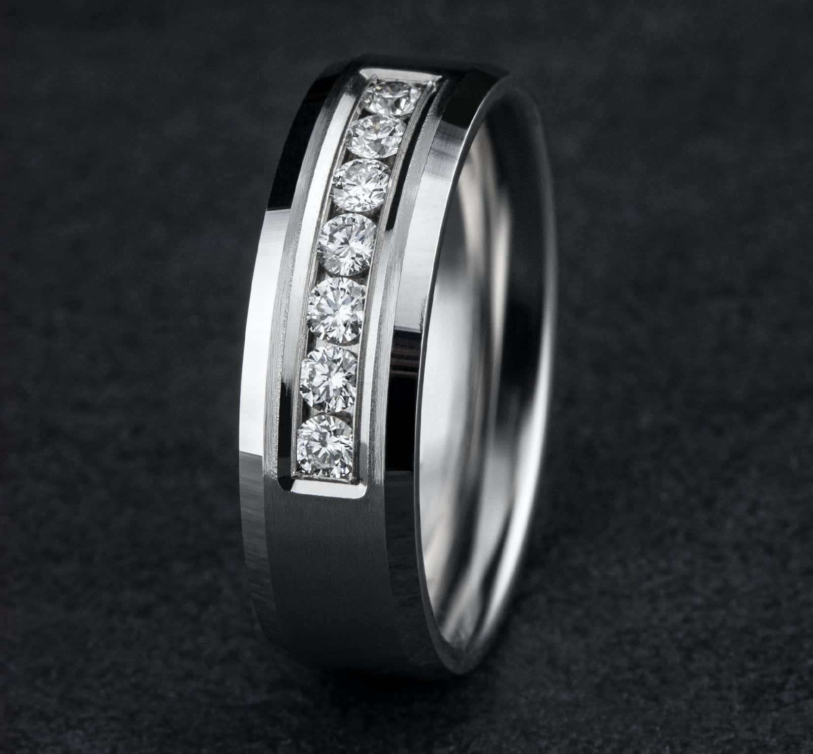 THE GENTLEMAN - Dejaun Jewelers